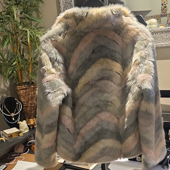 Solitaire Multicolor Teddy Jacket - Picture 8 of 9